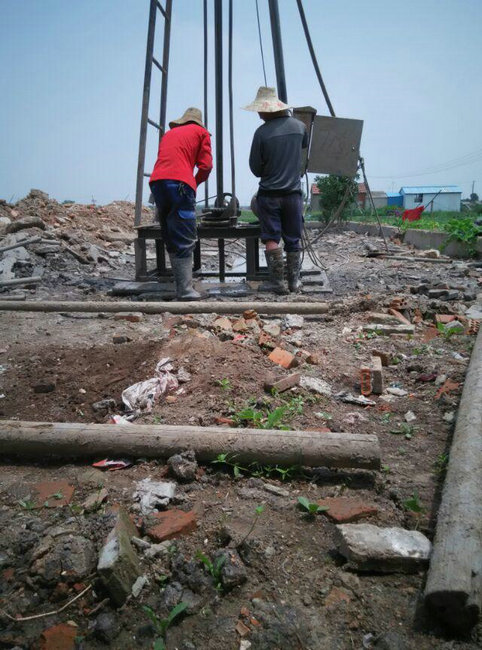 常熟市陸相鎮(zhèn)別墅地源熱泵鉆井