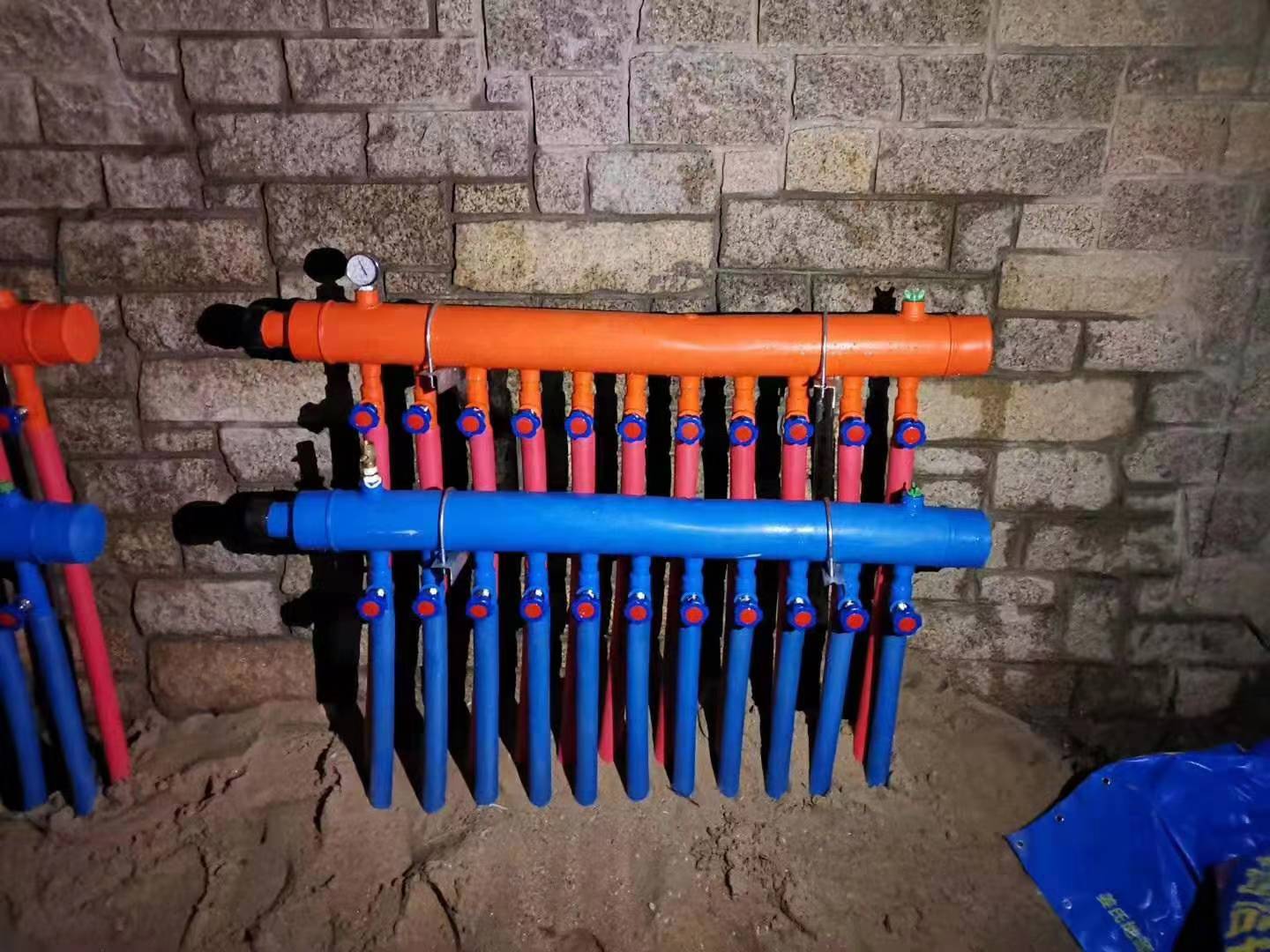 上海市青浦區(qū)譽(yù)品園林61號(hào) 上海市青浦區(qū)譽(yù)品園林61號(hào)